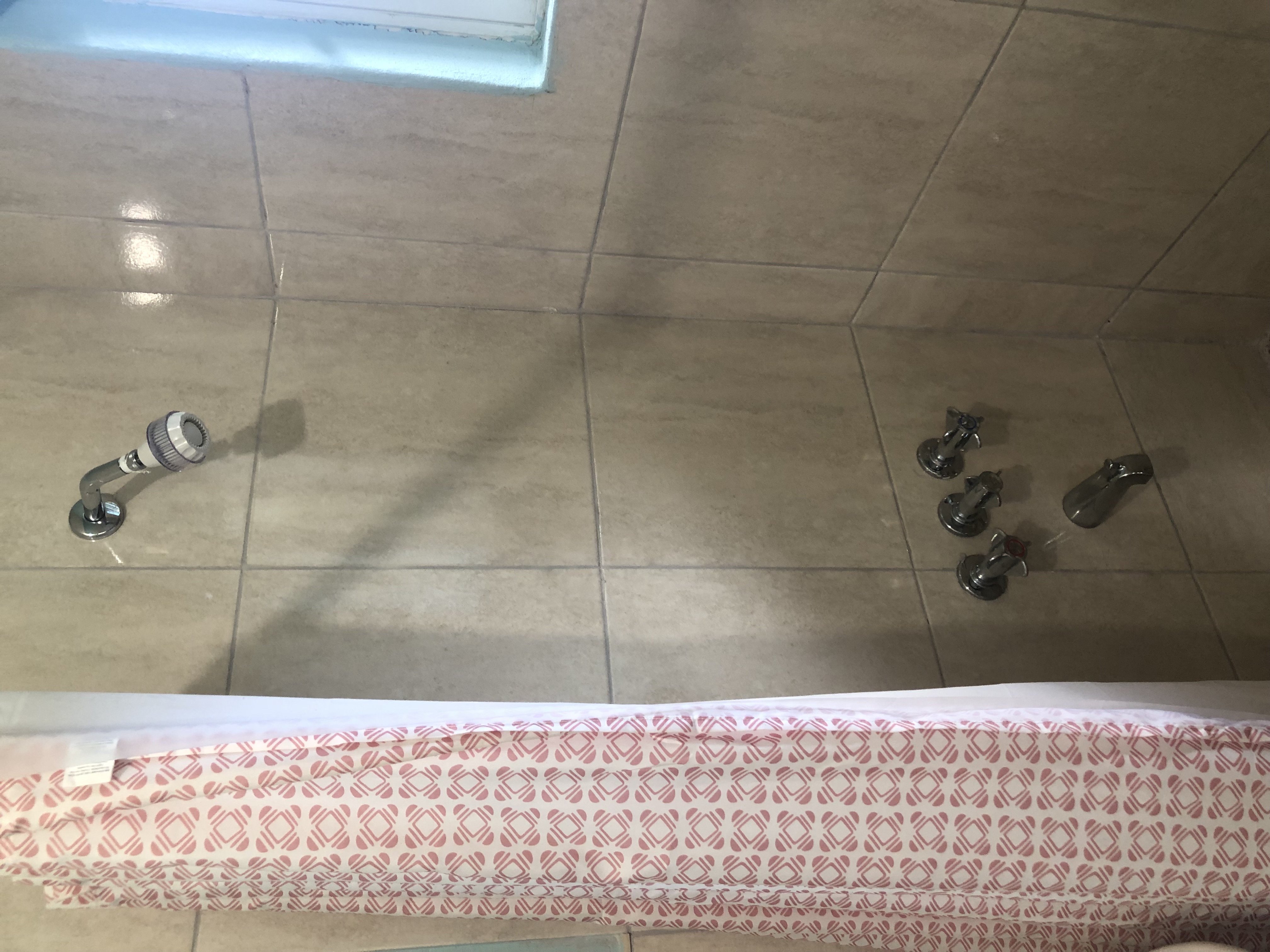 Rm6ShowerClose Rm6ShowerClose